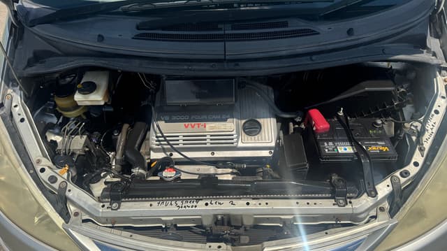 2001 Toyota Estima JDM car for sale — photo 9 of 10