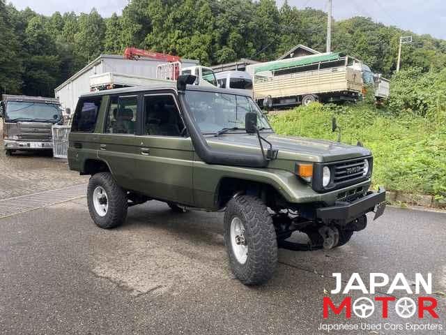 1998 Toyota Land Cruiser JDM car for sale — photo 2 of 9