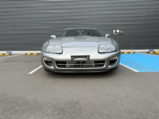 2001 Toyota Supra JDM car for sale — photo 4 of 21
