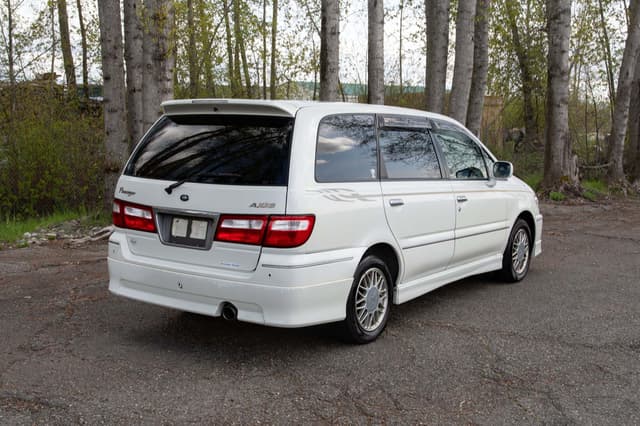 2001 Nissan Presage JDM car for sale — photo 7 of 22