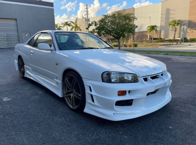 1998 Nissan Skyline JDM car for sale — photo 5 of 25