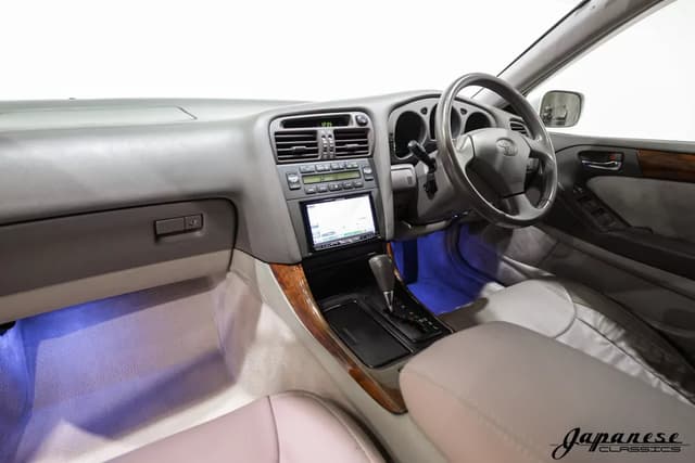 1997 Toyota Aristo JDM car for sale — photo 9 of 25