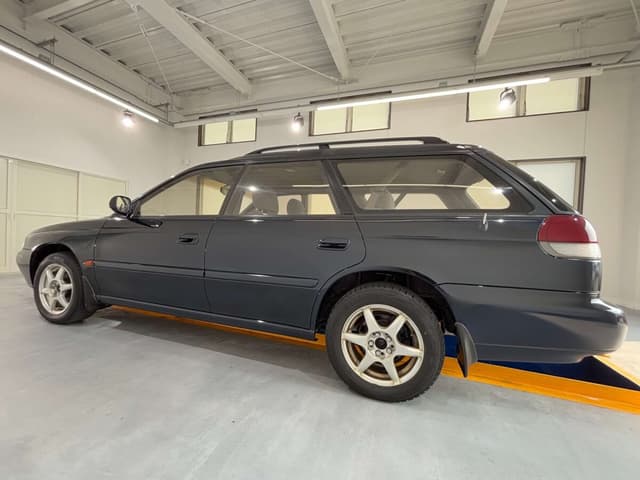 1996 Subaru Legacy JDM car for sale — photo 3 of 25
