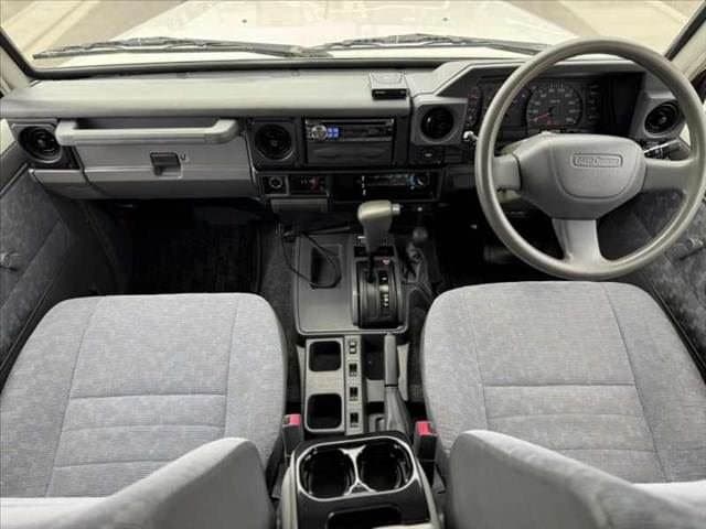 2000 Toyota Land Cruiser JDM car for sale — photo 7 of 15