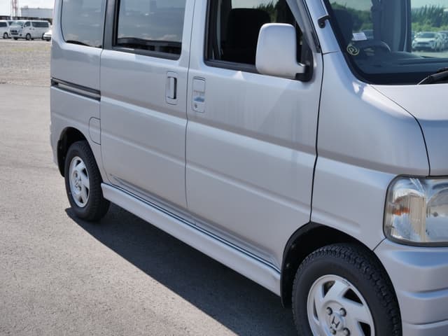 2001 Honda Vamos JDM car for sale — photo 10 of 25