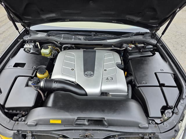 2001 Toyota Celsior JDM car for sale — photo 14 of 14