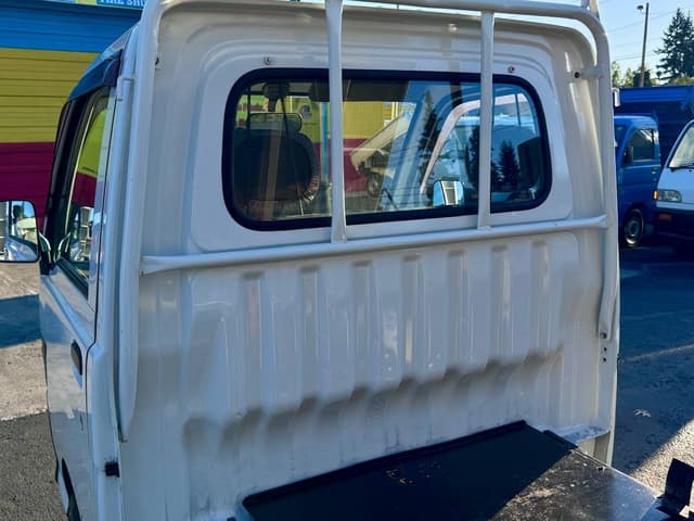1997 Daihatsu Hijet JDM car for sale — photo 20 of 25