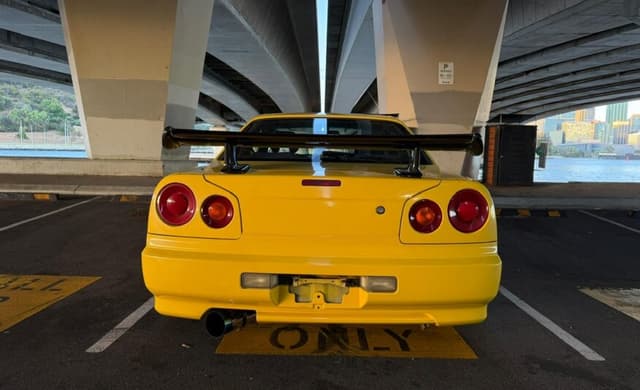 1998 Nissan Skyline JDM car for sale — photo 9 of 22