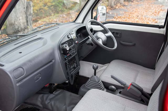 1999 Daihatsu Hijet JDM car for sale — photo 15 of 15