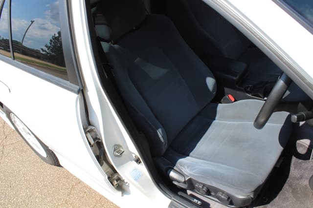 2000 Nissan Skyline JDM car for sale — photo 17 of 25