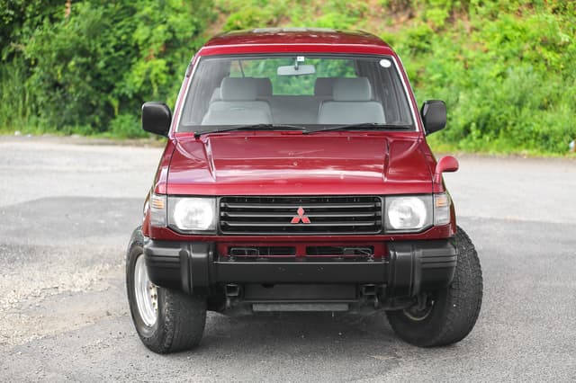 1993 Mitsubishi Pajero JDM car for sale — photo 25 of 25
