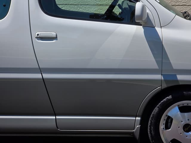 2000 Toyota Grand Hiace JDM car for sale — photo 6 of 25