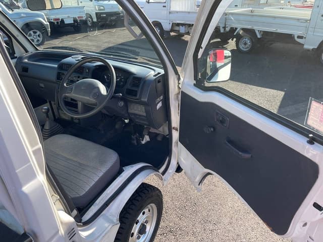 1999 Daihatsu Hijet JDM car for sale — photo 15 of 25