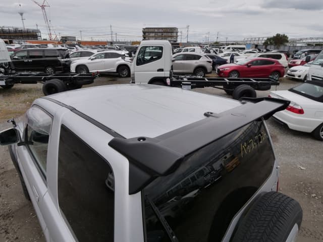 2001 Mitsubishi Pajero JDM car for sale — photo 15 of 25