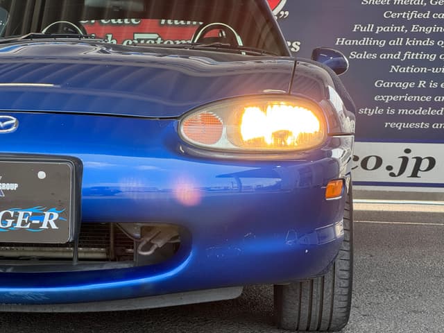 1999 Mazda Roadster (Eunos Roadster / MX-5) JDM car for sale — photo 18 of 25