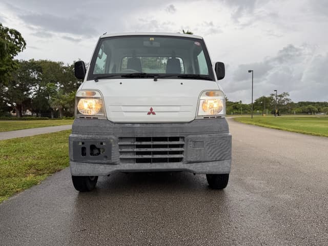 1999 Mitsubishi Minicab JDM car for sale — photo 7 of 22