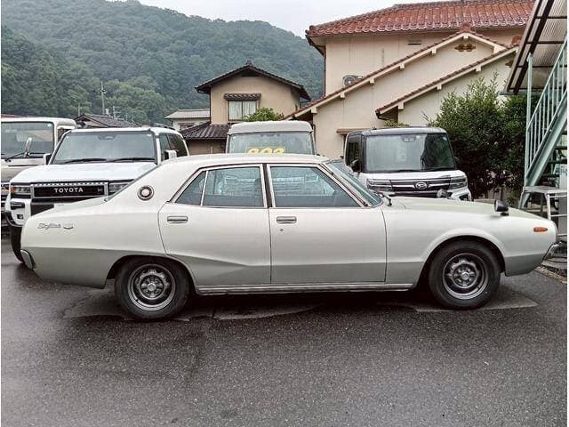 1977 Nissan Skyline JDM car for sale — photo 6 of 20