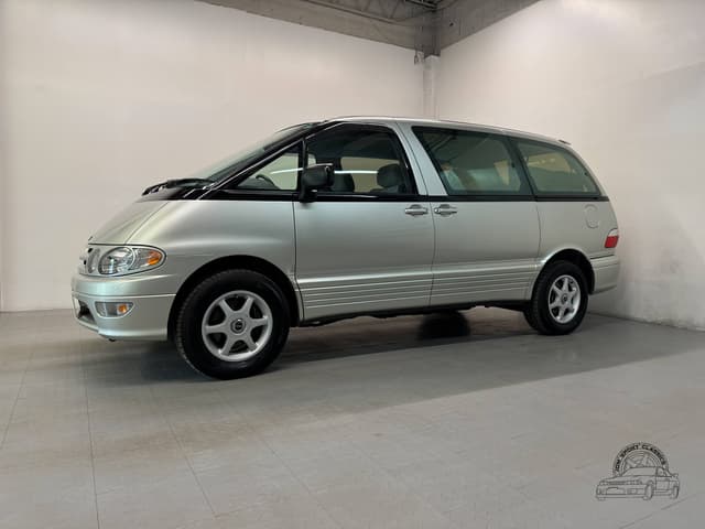 1999 Toyota Estima JDM car for sale — photo 10 of 25