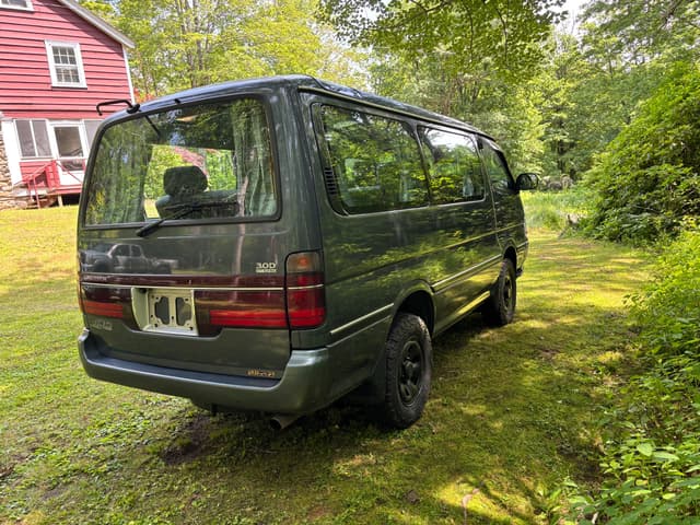 1995 Toyota HiAce JDM car for sale — photo 7 of 20