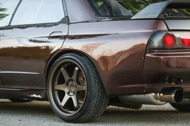 1991 Nissan Skyline JDM car for sale — photo 8 of 25