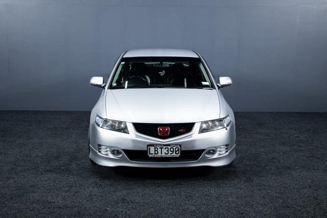 2006 Honda Accord JDM car for sale — photo 2 of 17