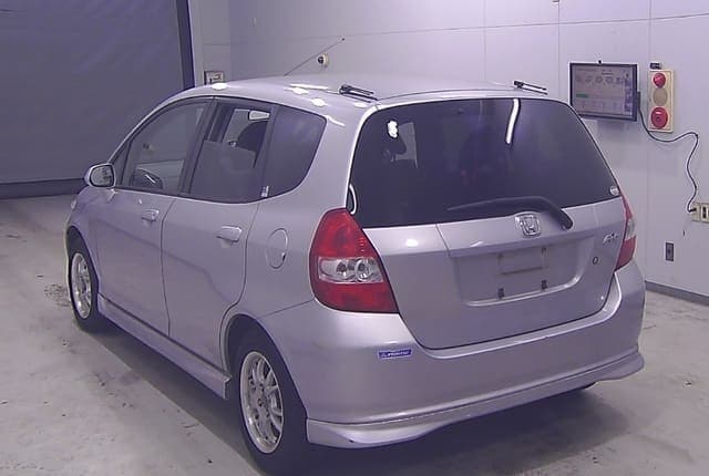 2002 Honda Fit JDM car for sale — photo 2 of 5