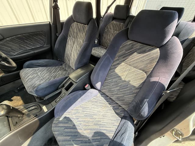 1996 Subaru Legacy JDM car for sale — photo 11 of 22