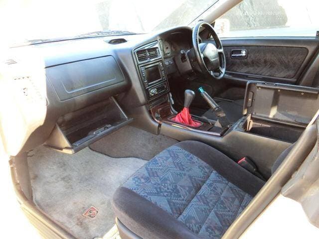 2000 Nissan Stagea JDM car for sale — photo 16 of 20