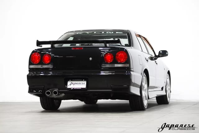 1998 Nissan Skyline JDM car for sale — photo 8 of 25