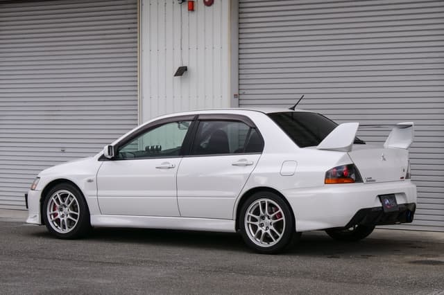 2006 Mitsubishi Lancer Evolution JDM car for sale — photo 5 of 25