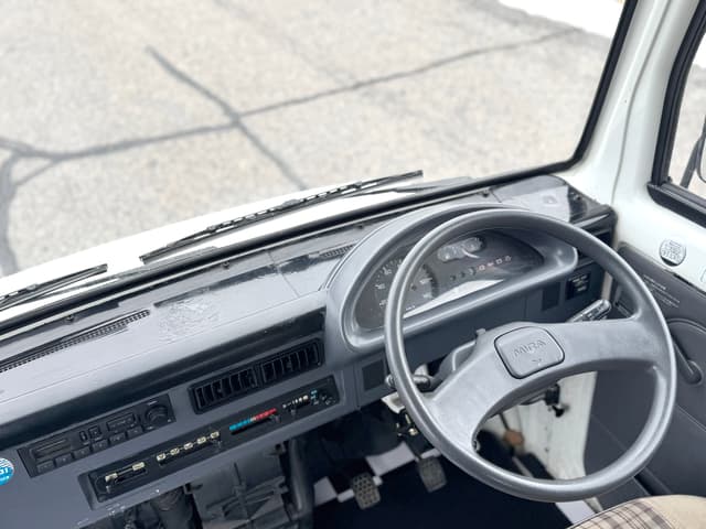 1992 Daihatsu JDM car for sale — photo 9 of 13