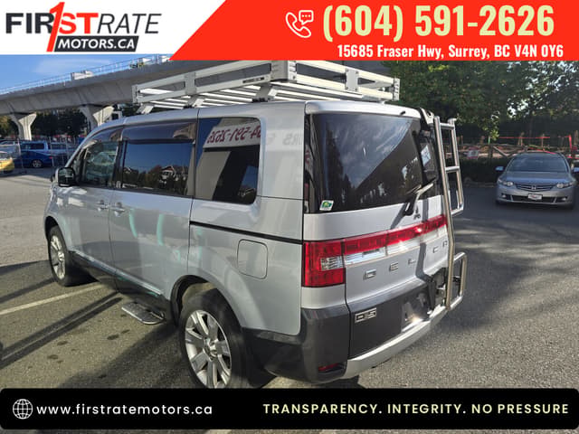 2007 Mitsubishi Delica JDM car for sale — photo 6 of 21