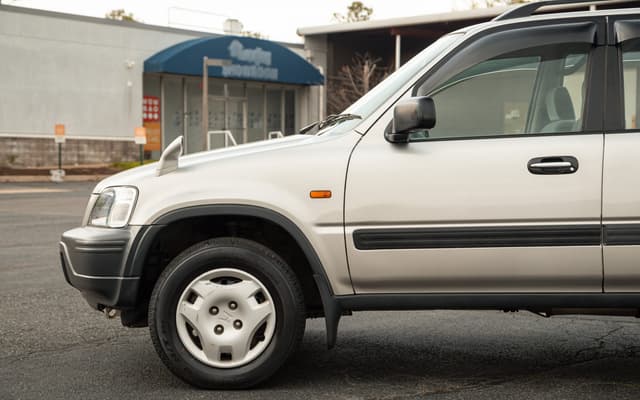 1996 Honda CR-V JDM car for sale — photo 18 of 19