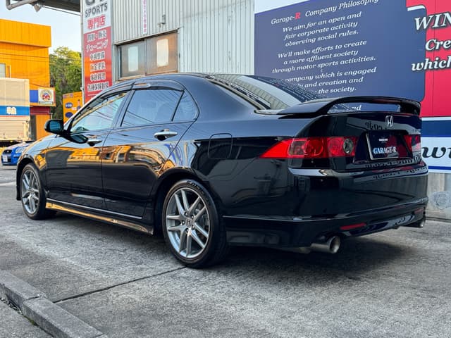 2007 Honda Accord JDM car for sale — photo 2 of 25