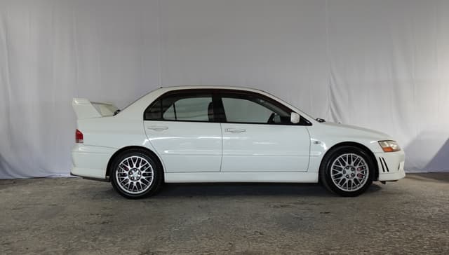 2001 Mitsubishi Lancer Evolution JDM car for sale — photo 4 of 12