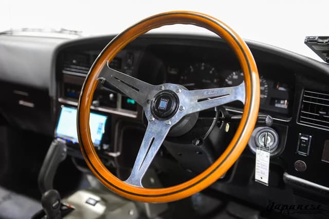 1996 Toyota Hilux JDM car for sale — photo 14 of 25