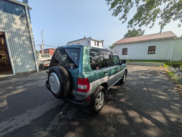 2000 Mitsubishi Pajero JDM car for sale — photo 3 of 17