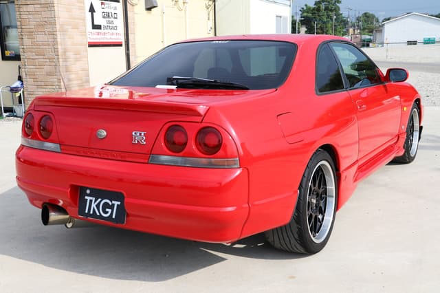 1996 Nissan Skyline JDM car for sale — photo 3 of 25