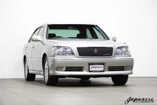 1999 Toyota Crown JDM car for sale — photo 3 of 25