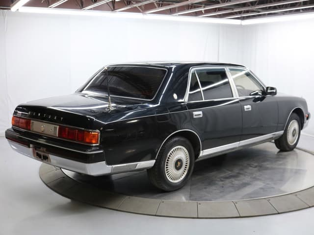 1997 Toyota Century JDM car for sale — photo 7 of 25