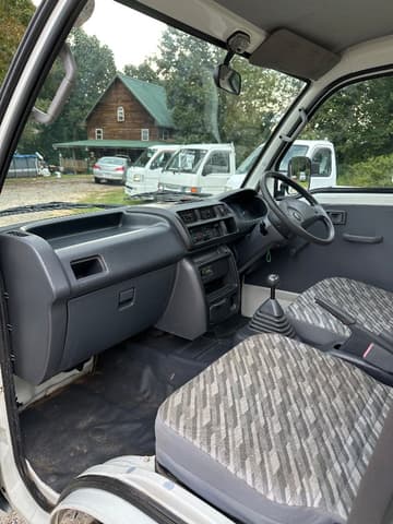 2001 Daihatsu Hijet JDM car for sale — photo 15 of 23