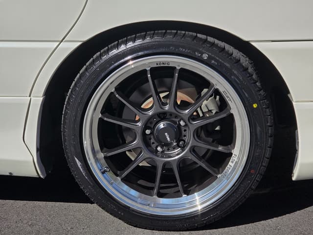 2000 Toyota Estima JDM car for sale — photo 19 of 23