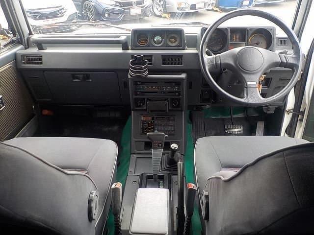 1989 Mitsubishi Pajero JDM car for sale — photo 3 of 25