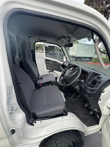 2022 Daihatsu Hijet JDM car for sale — photo 8 of 14