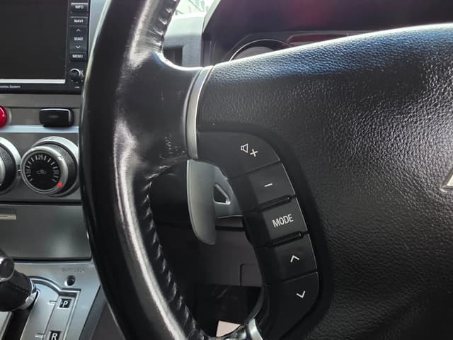 2009 Mitsubishi Delica JDM car for sale — photo 7 of 10