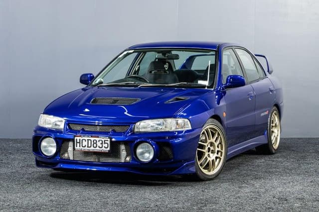1996 Mitsubishi Lancer Evolution JDM car for sale — photo 4 of 19