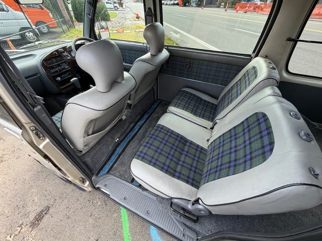 1997 Daihatsu Atrai JDM car for sale — photo 22 of 25