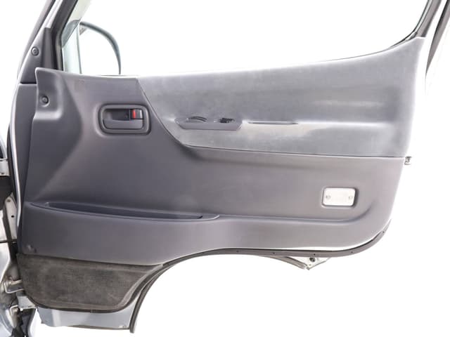 1994 Toyota HiAce JDM car for sale — photo 20 of 25