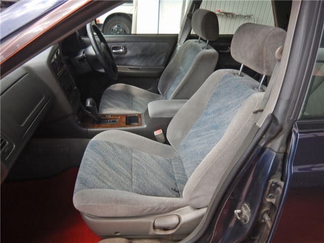 1996 Nissan Stagea JDM car for sale — photo 20 of 25