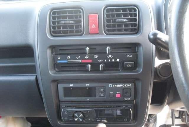 2011 Suzuki Carry JDM car for sale — photo 10 of 20